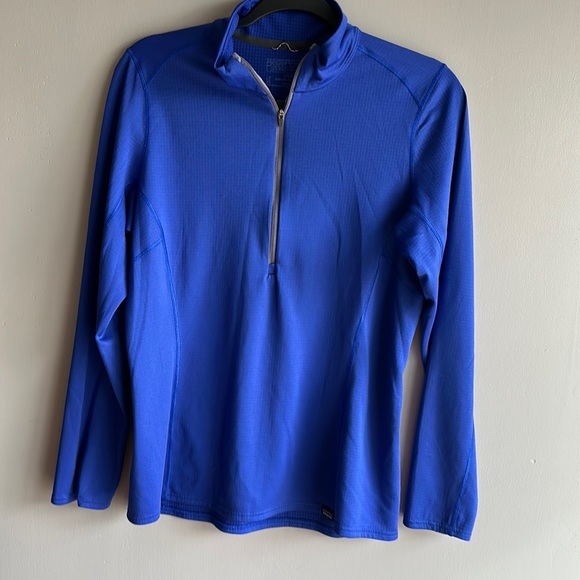 Patagonia Tops - Patagonia size M